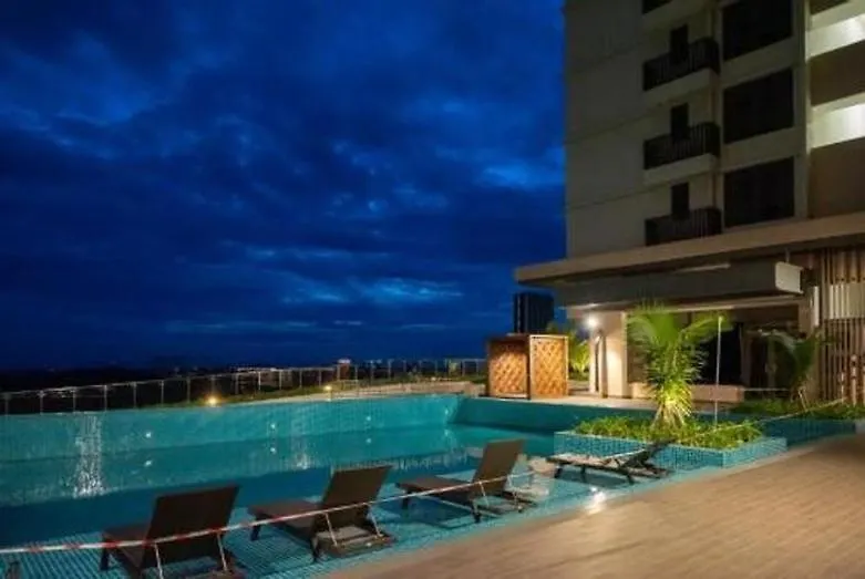Aparthotel Bali Seaview Residences Melaka @The Moon Tranquerah